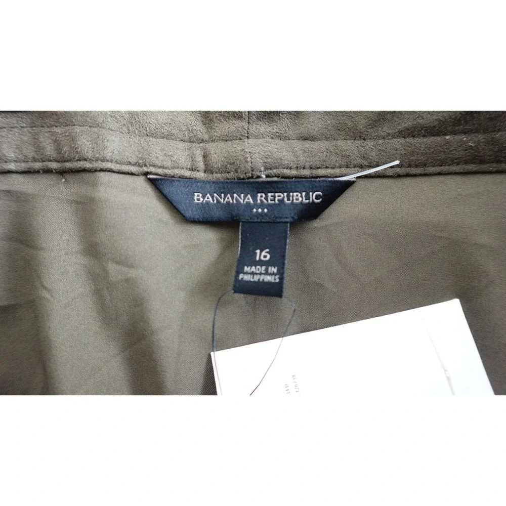 Banana Rep Green Vegan Suede Mini Skirt Size 16